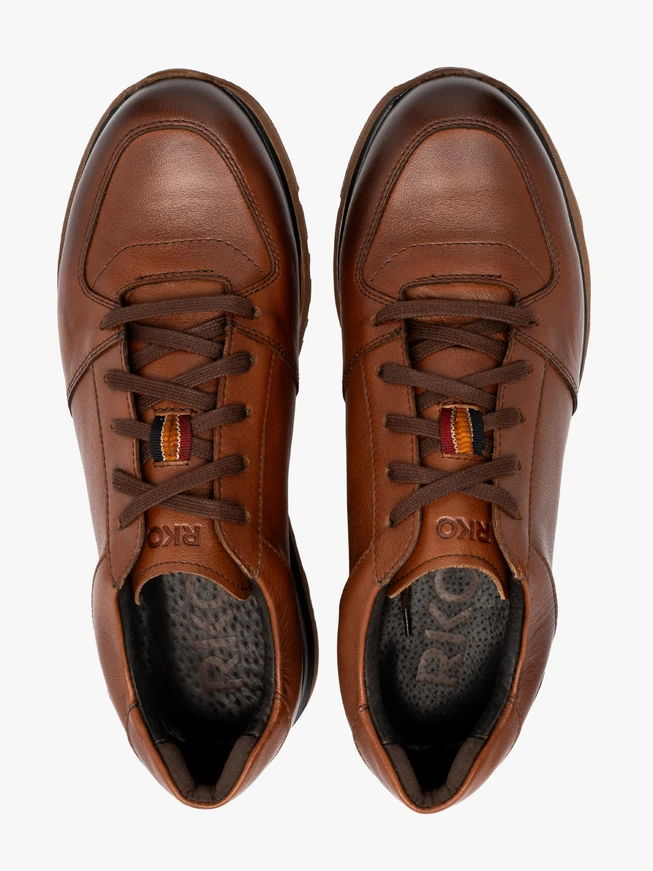 Braune Herren-Sneakers mit zweifarbiger Sohle