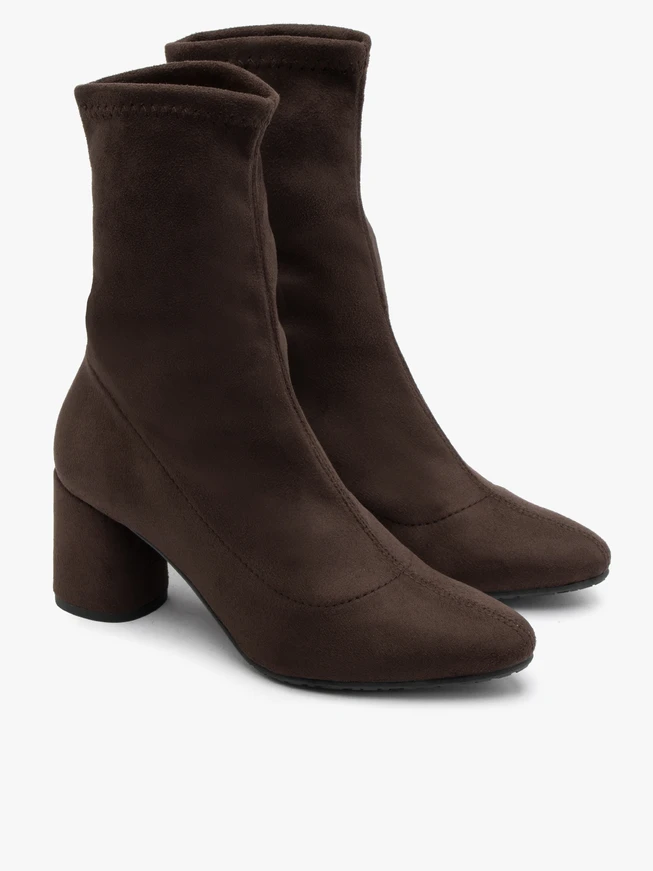Braune elastische Keilstiefel mit runder Spitze