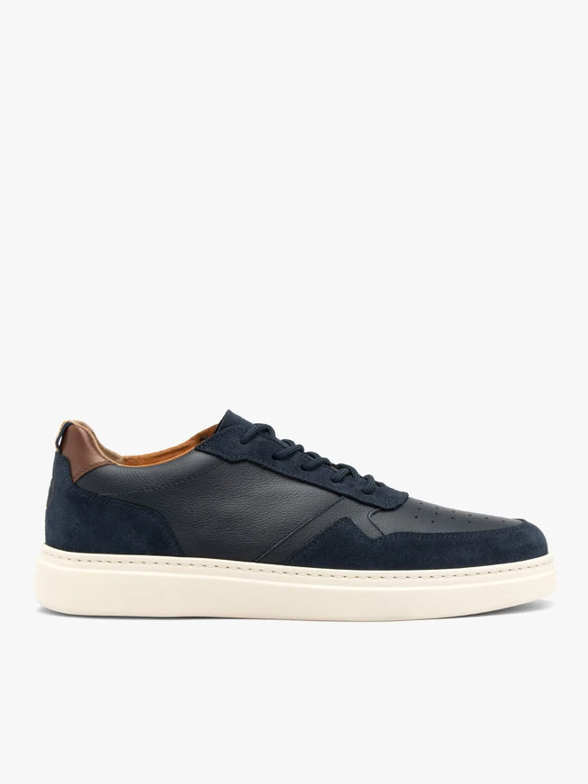 Navy men’s sneakers