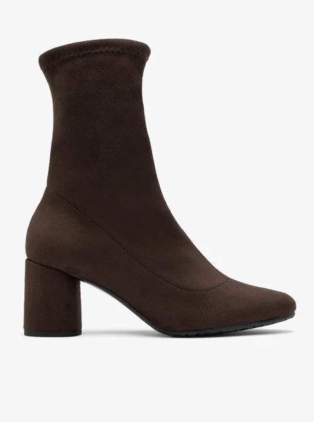 Braune elastische Keilstiefel mit runder Spitze