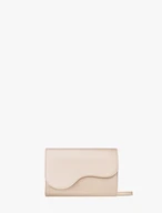 Platinhandtasche mit dekorativer Klappe