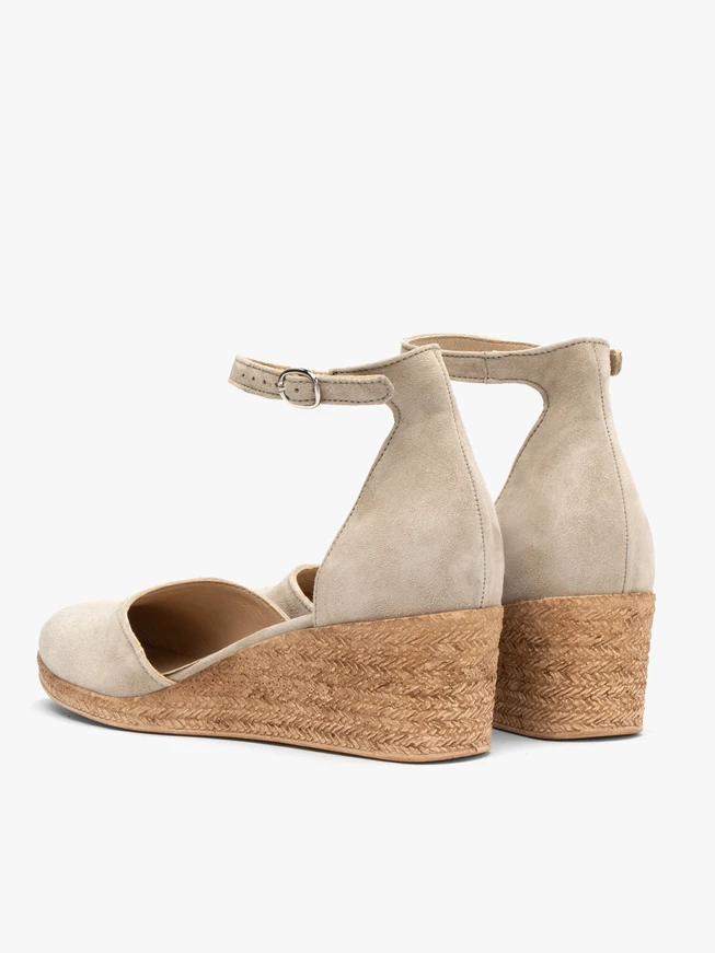 Plateau-Pumps aus Velours