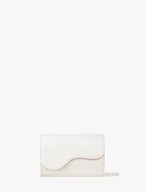 Perlenhandtasche mit dekorativer Klappe