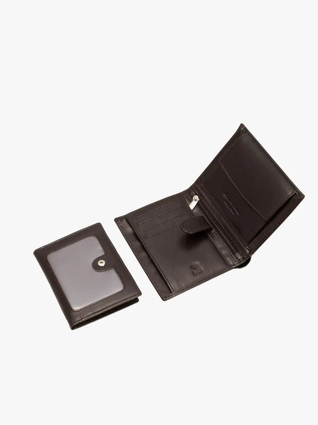 Brown men’s leather wallet