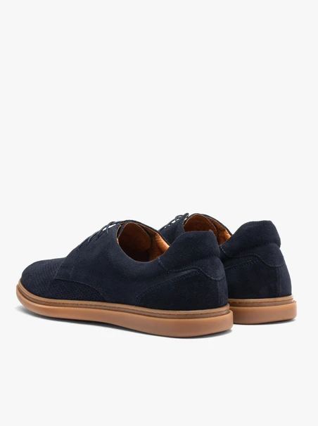 Herrenschnürschuhe mit Perforation