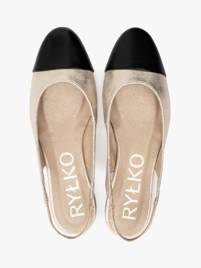 Platinfarbene Slingback-Ballerinas mit schwarzem Nasenriemen