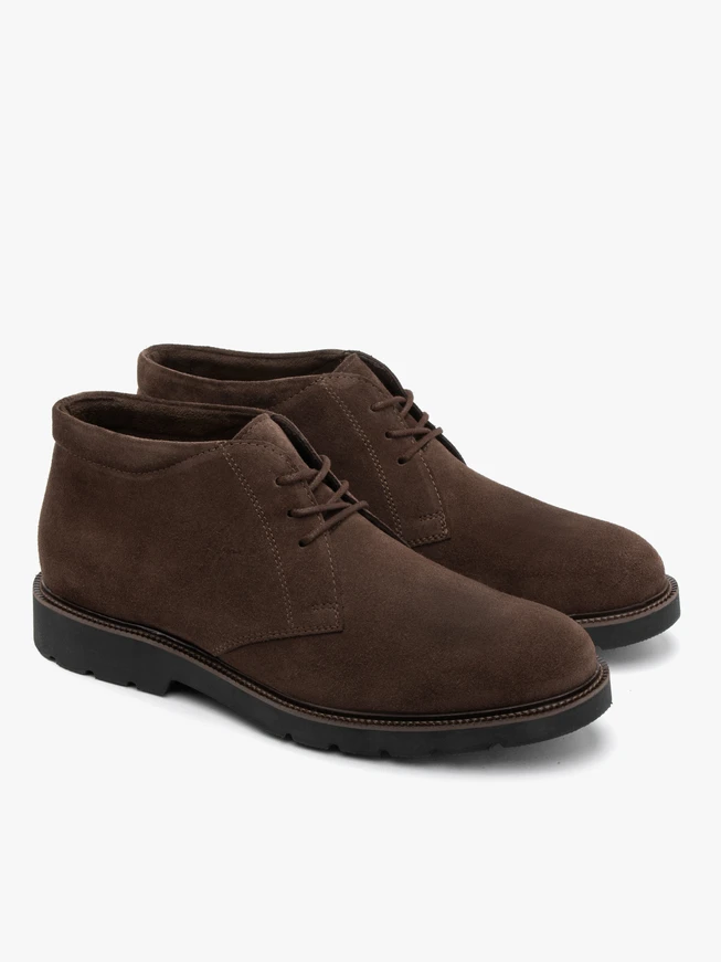 Chukka-Stiefel für Männer aus braunem Velours