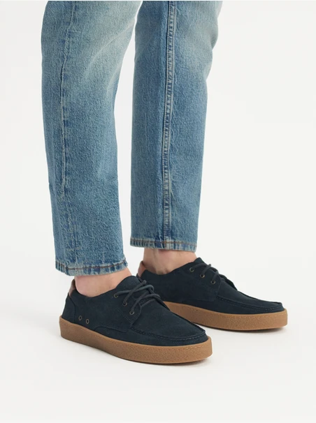 Velvet casual men’s shoes