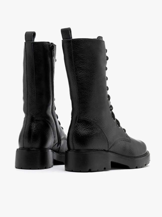 Schwarze hohe Damenstiefel
