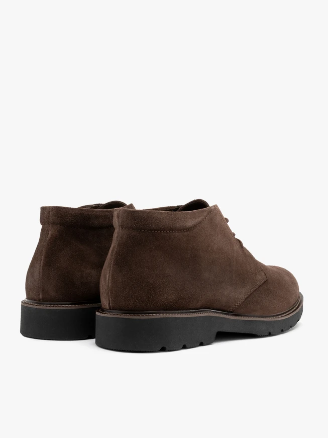 Chukka-Stiefel für Männer aus braunem Velours