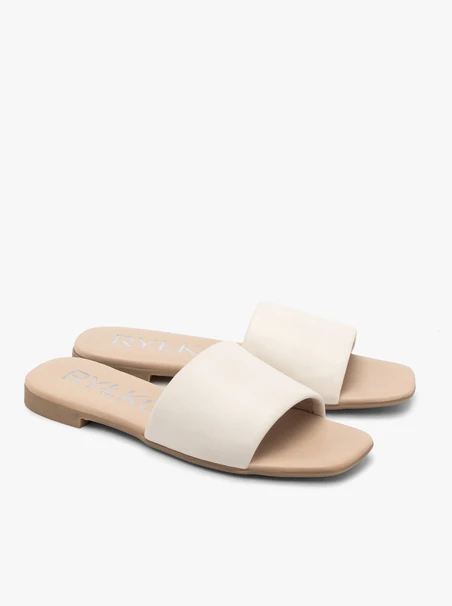 Flache Flip-Flops in Creme