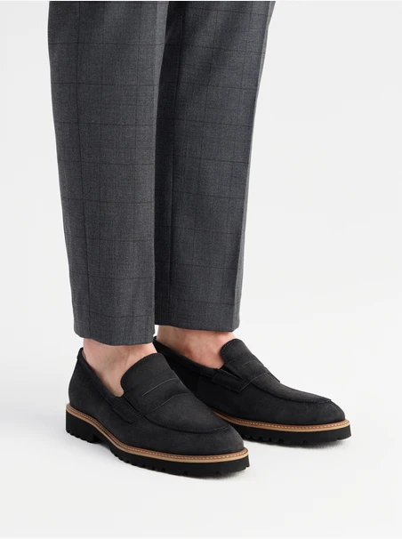 Velvet casual loafers