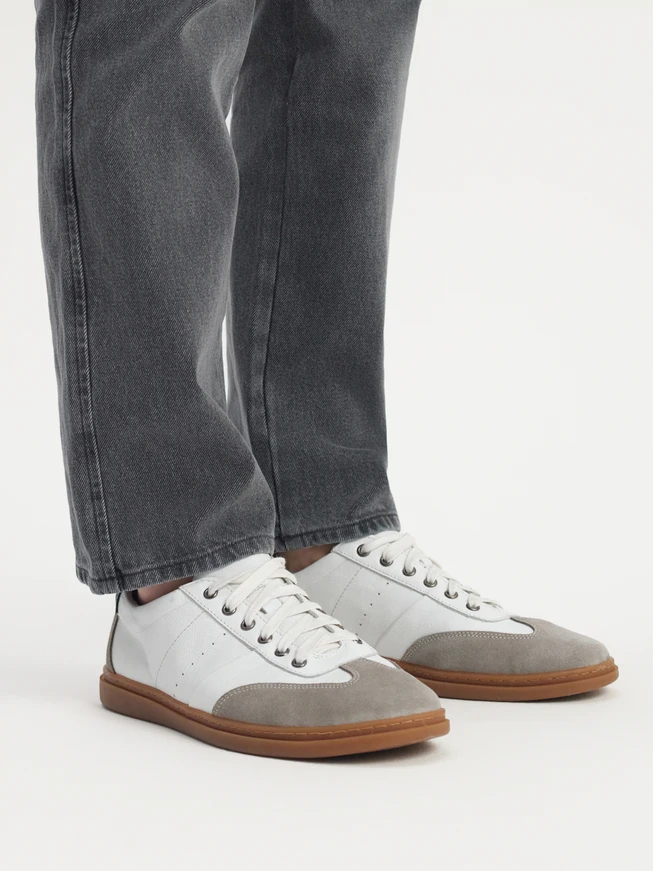 Multicolor men’s sporty shoes