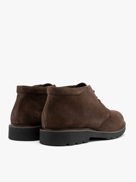Chukka-Stiefel für Männer aus braunem Velours