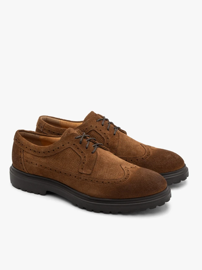 Halbschuhe aus braunem Veloursleder