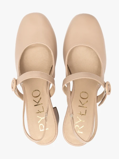 Beigefarbene Slingback-Pumps