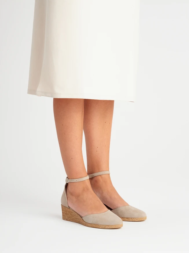 Plateau-Pumps aus Velours