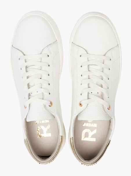 White sporty shoes with a platinum heel tab