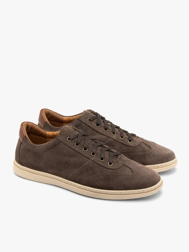 Brown sporty men’s shoes