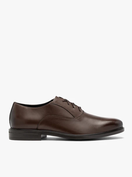 Dunkelbraune elegante Herrenhalbschuhe