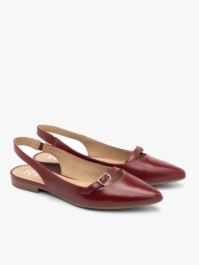 Kastanienbraune Ballerinas mit offenen Absätzen