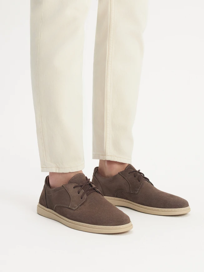 Braune Herren Schnürhalbschuhe