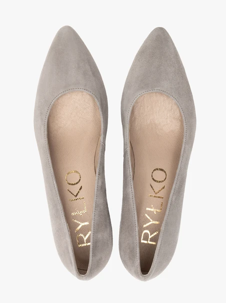 Velours-Pumps mit spitzer Zehe