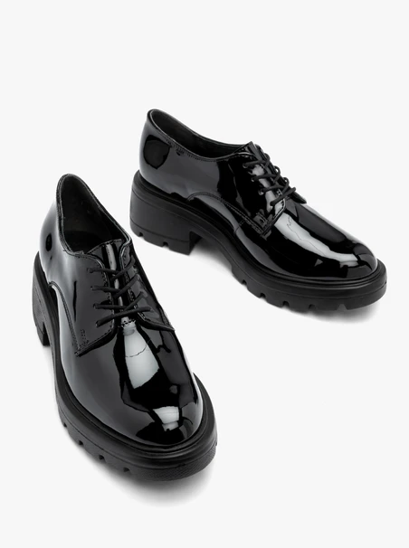 Patent women’s loafers with chunky sole