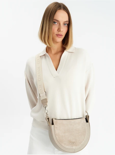Beigefarbene Handtasche mit breitem Gurtband