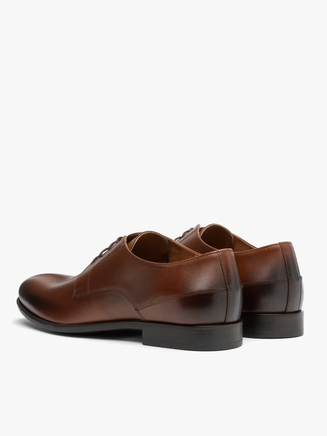 Klassische formelle Herrenschuhe