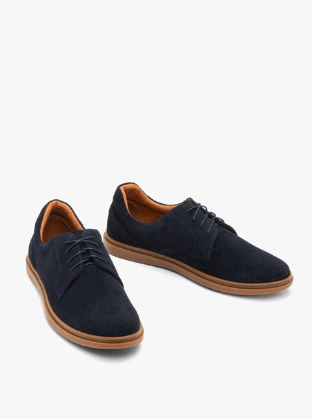 Herrenschnürschuhe mit Perforation