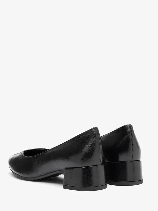 Schwarze spitz zulaufende Pumps für Frauen