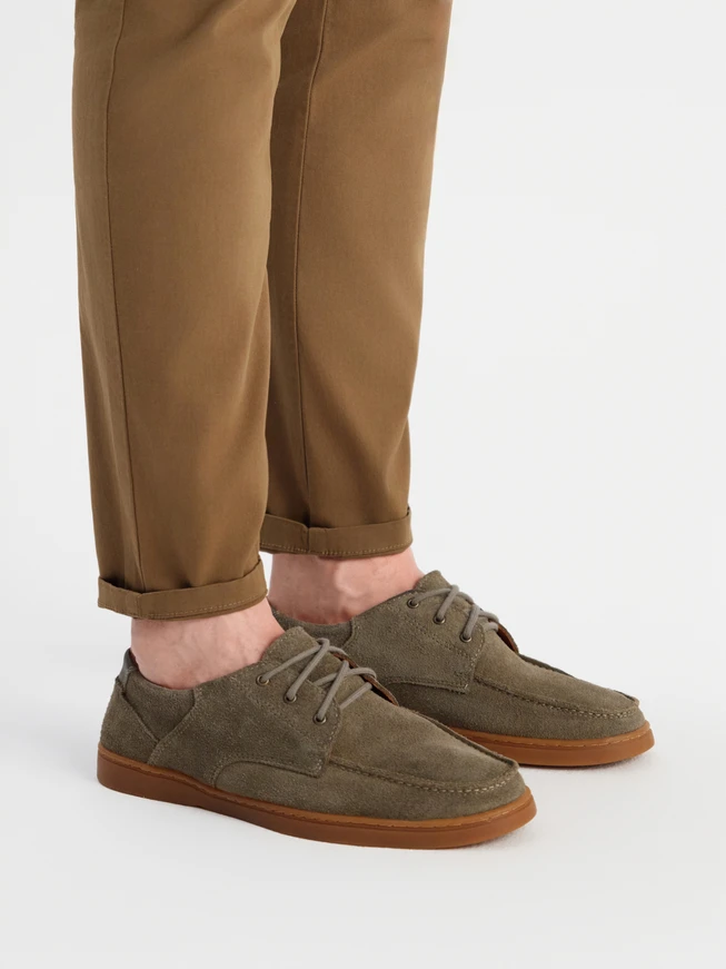 Grüne Herren Schnürhalbschuhe
