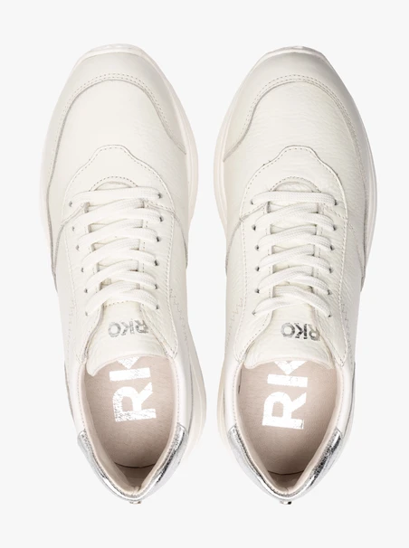 Cream sporty shoes with silver heel insert