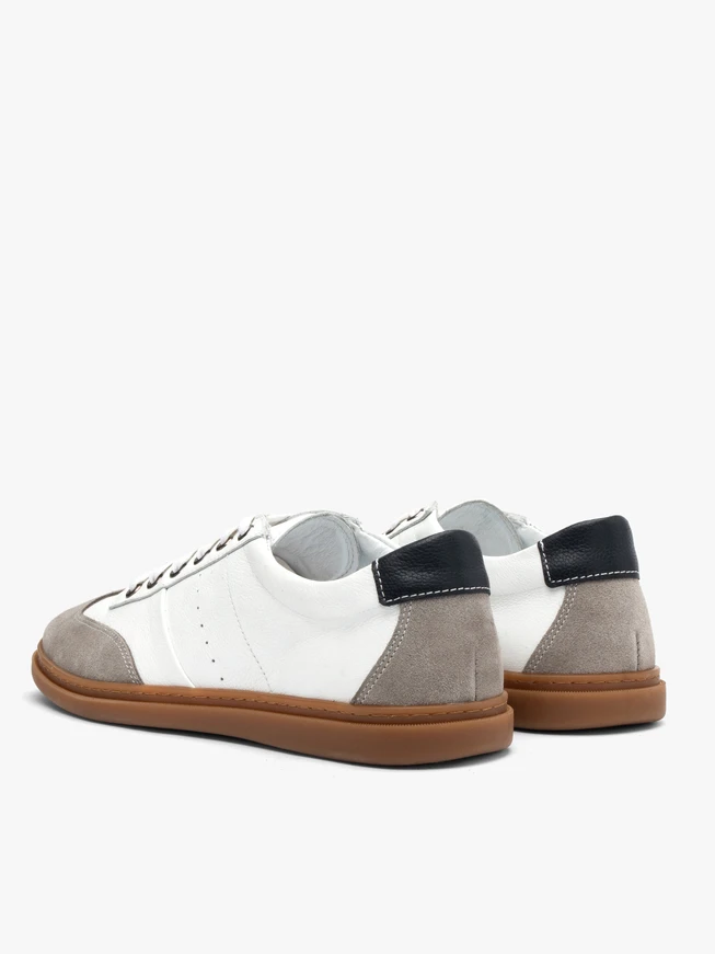 Multicolor men’s sporty shoes