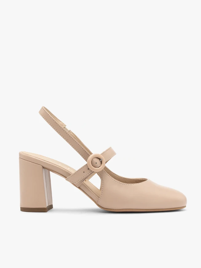 Beigefarbene Slingback-Pumps