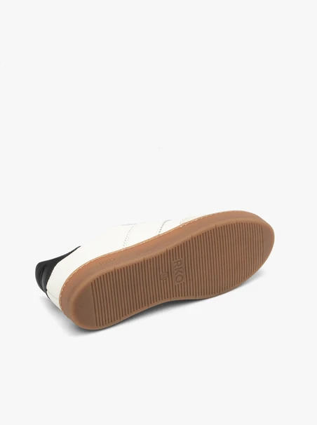 Sportliche Halbschuhe für Frauen mit flacher beiger Sohle