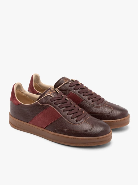 Kastanienbraune sportliche Halbschuhe für Damen mit flacher Sohle
