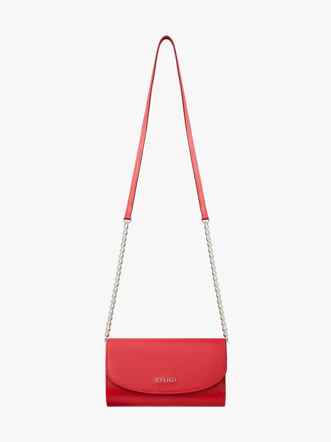 Kleine rote Handtasche mit Kettenriemen