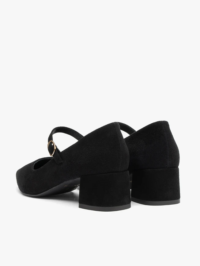 Women’s black suede leather pumps