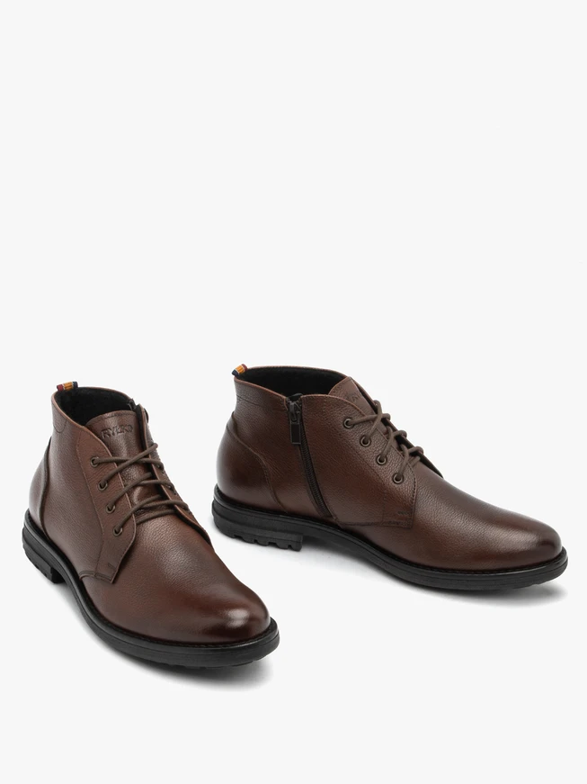 Braune Vollnarbenlederstiefel