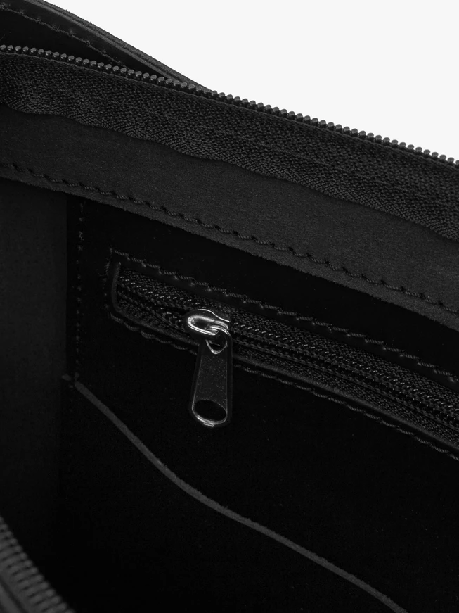 Handtasche aus schwarzem Bonded Leather
