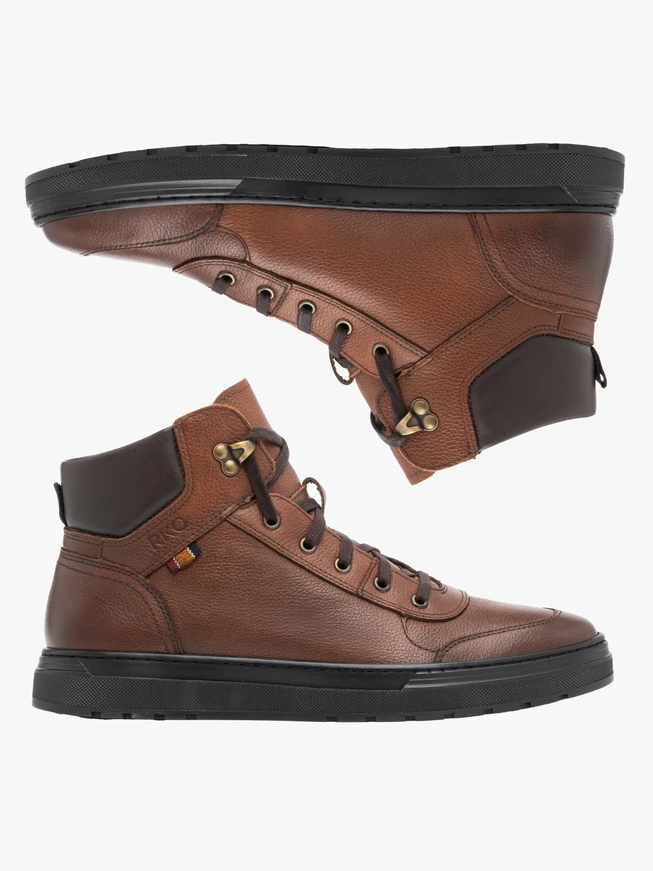Dunkelbraune Freizeitstiefel