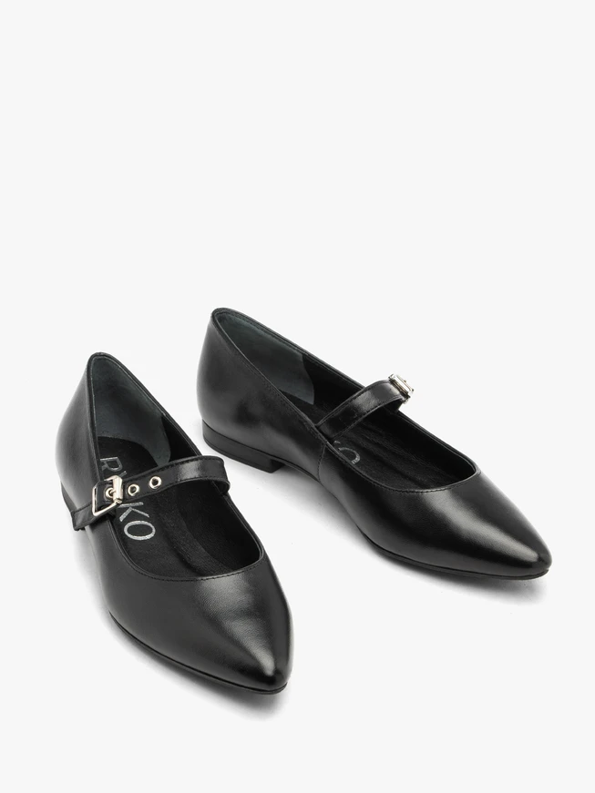 Schwarze Ballerinas mit Schnalle und spitzer Nase