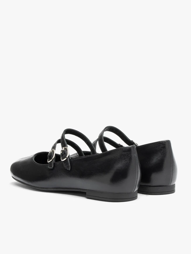 Schwarze Ballerinas mit zwei Riemen