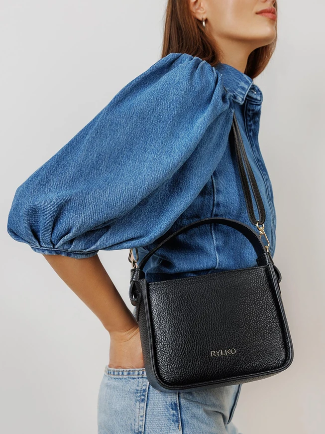 Kleine schwarze Lederhandtasche
