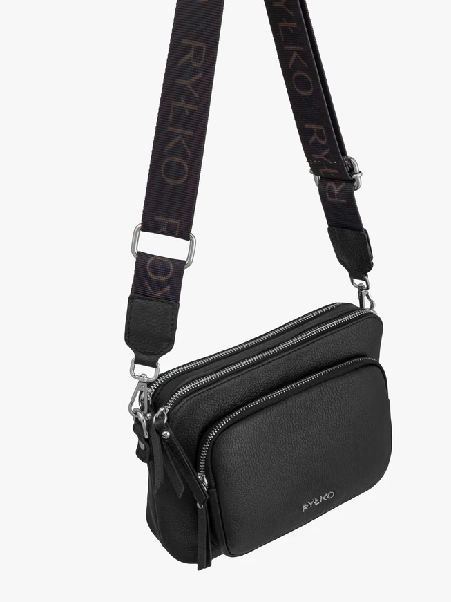 Schwarze kleine Posttasche