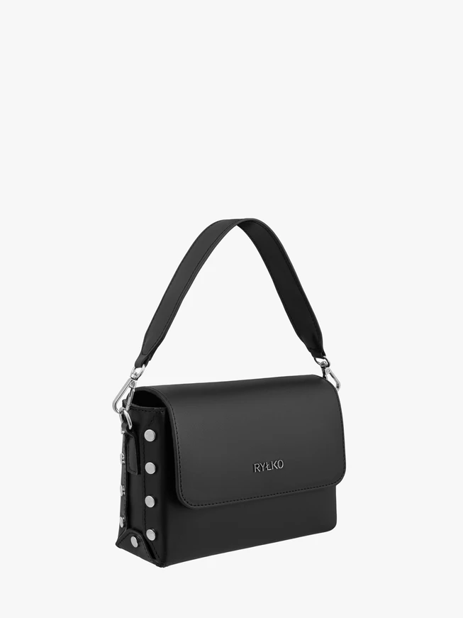 Schwarze kleine Handtasche mit Kette