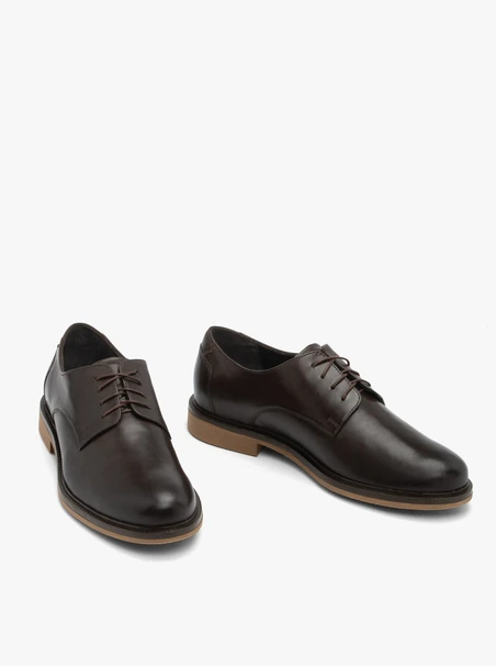 Braune Freizeit-Halbschuhe aus Leder