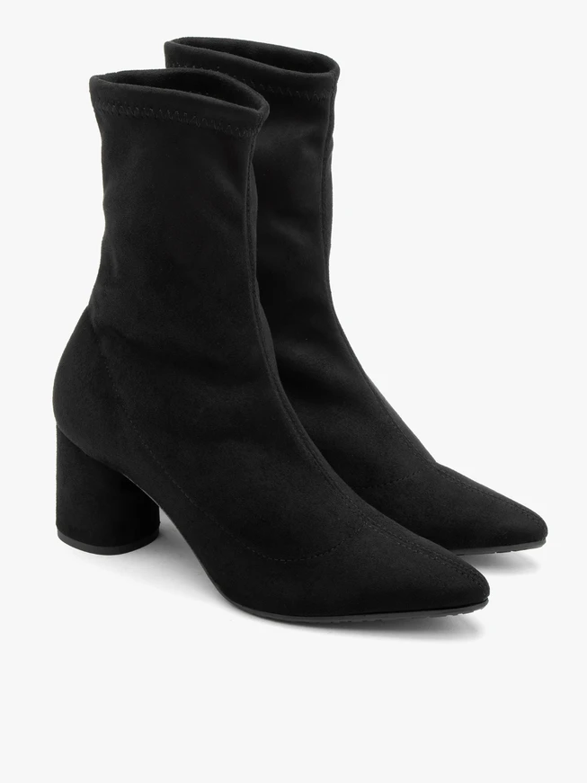 Stretch pointed-toe heeled ankle boots